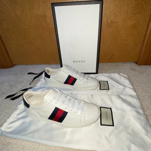 Women Gucci Leather Ace Womens Sneakers